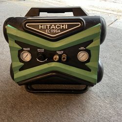 HITACHI EC 119SA AIR COMPRESSOR