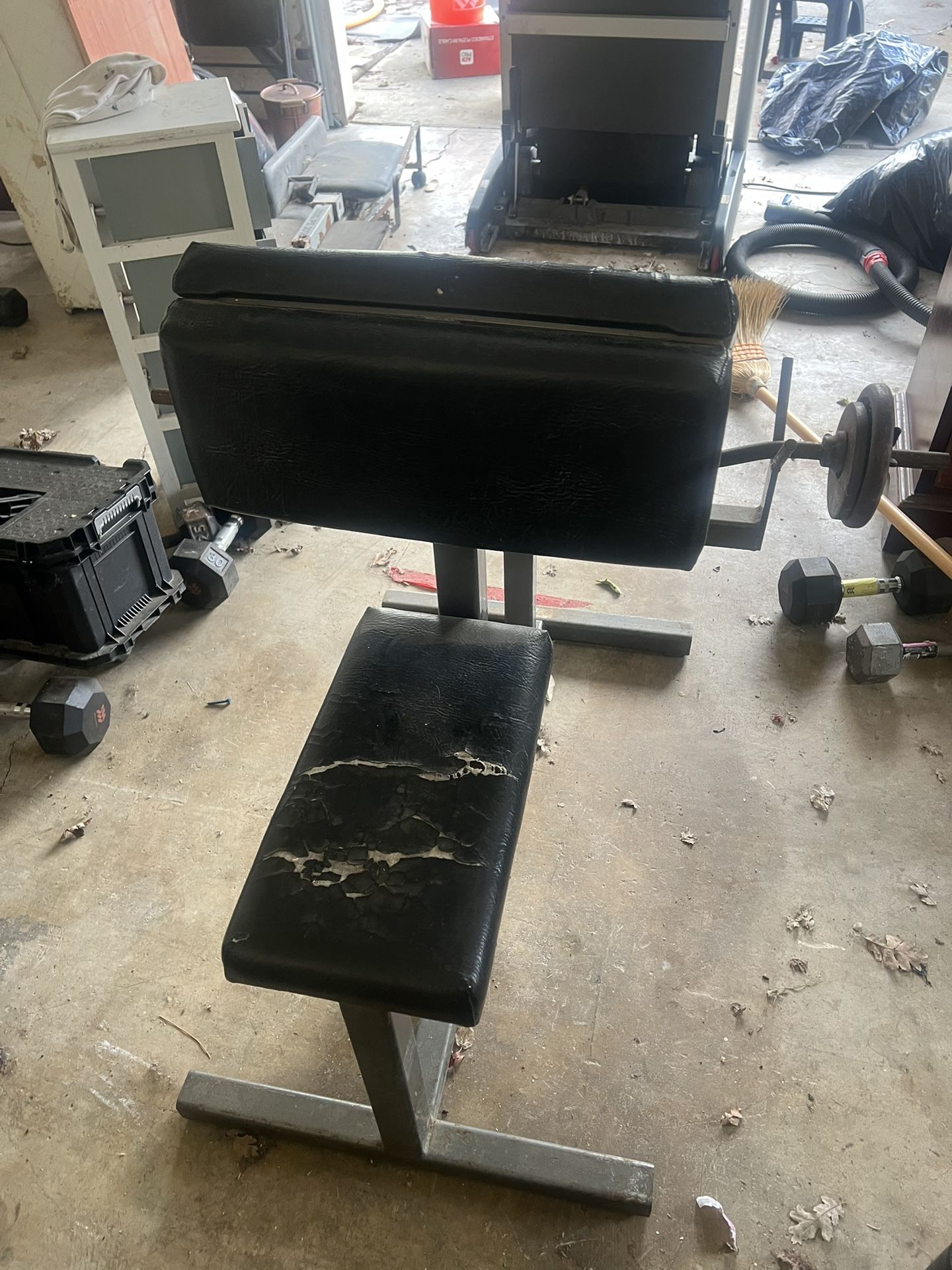 Preacher Curl Bench, EZ Curl Bar and 70 Lbs Of Weights