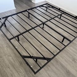 Floating Bed Frame - Cal King