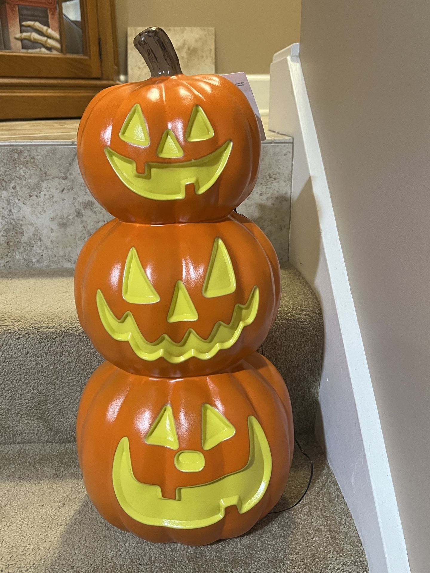 Target Hyde eek Triple Pumpkin Halloween light up Blow Mold 20” tall