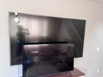 85” LG TV