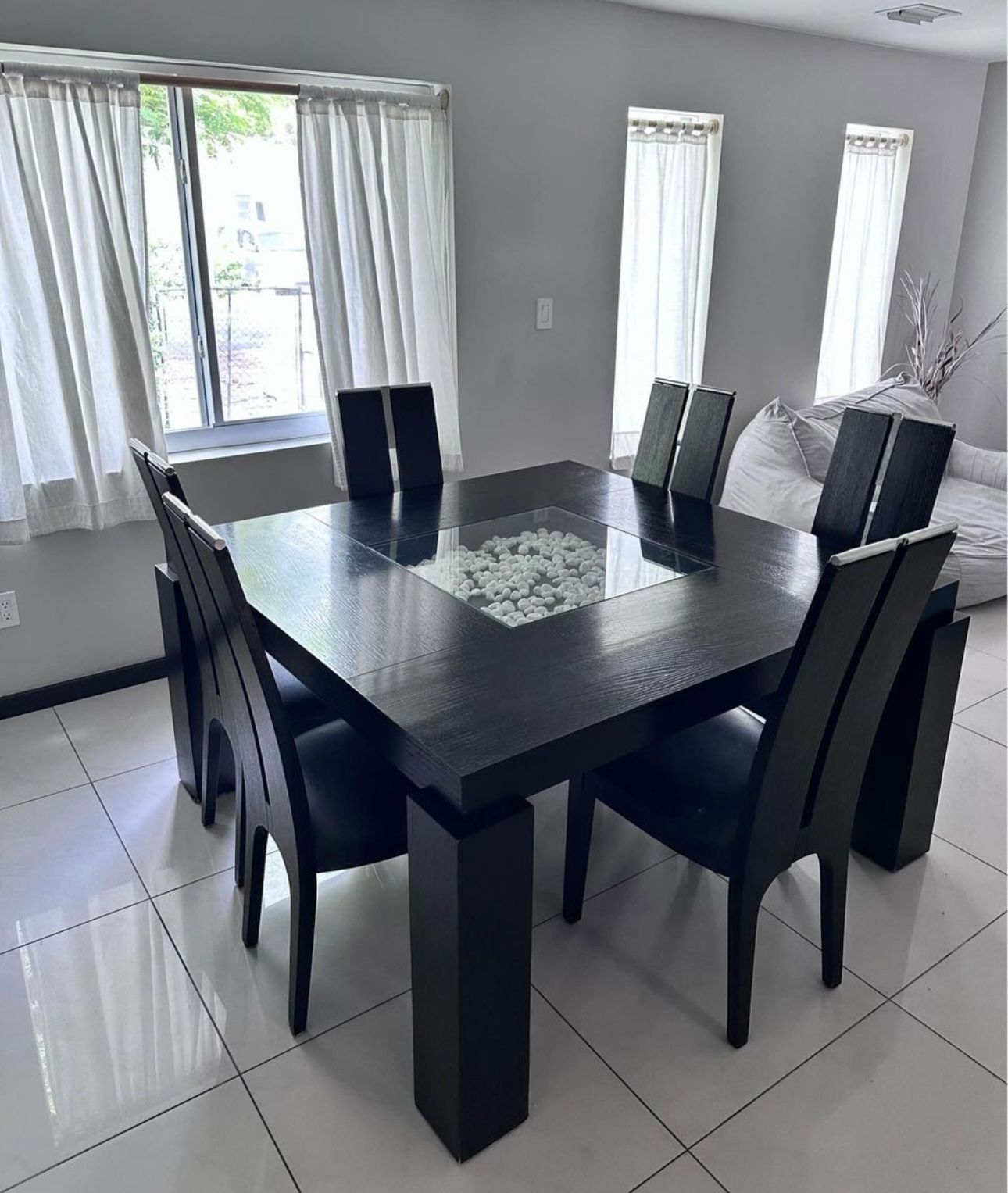 black solid wood 6 chair dining table
