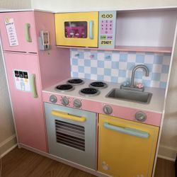 KidKraft Wooden Play Kitchen