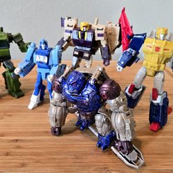 Transformers figures lot