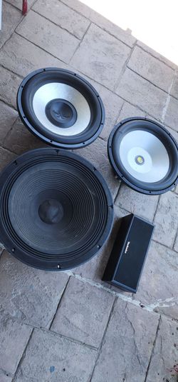 Big subwoofers speakers etc 15 18 home center speaker