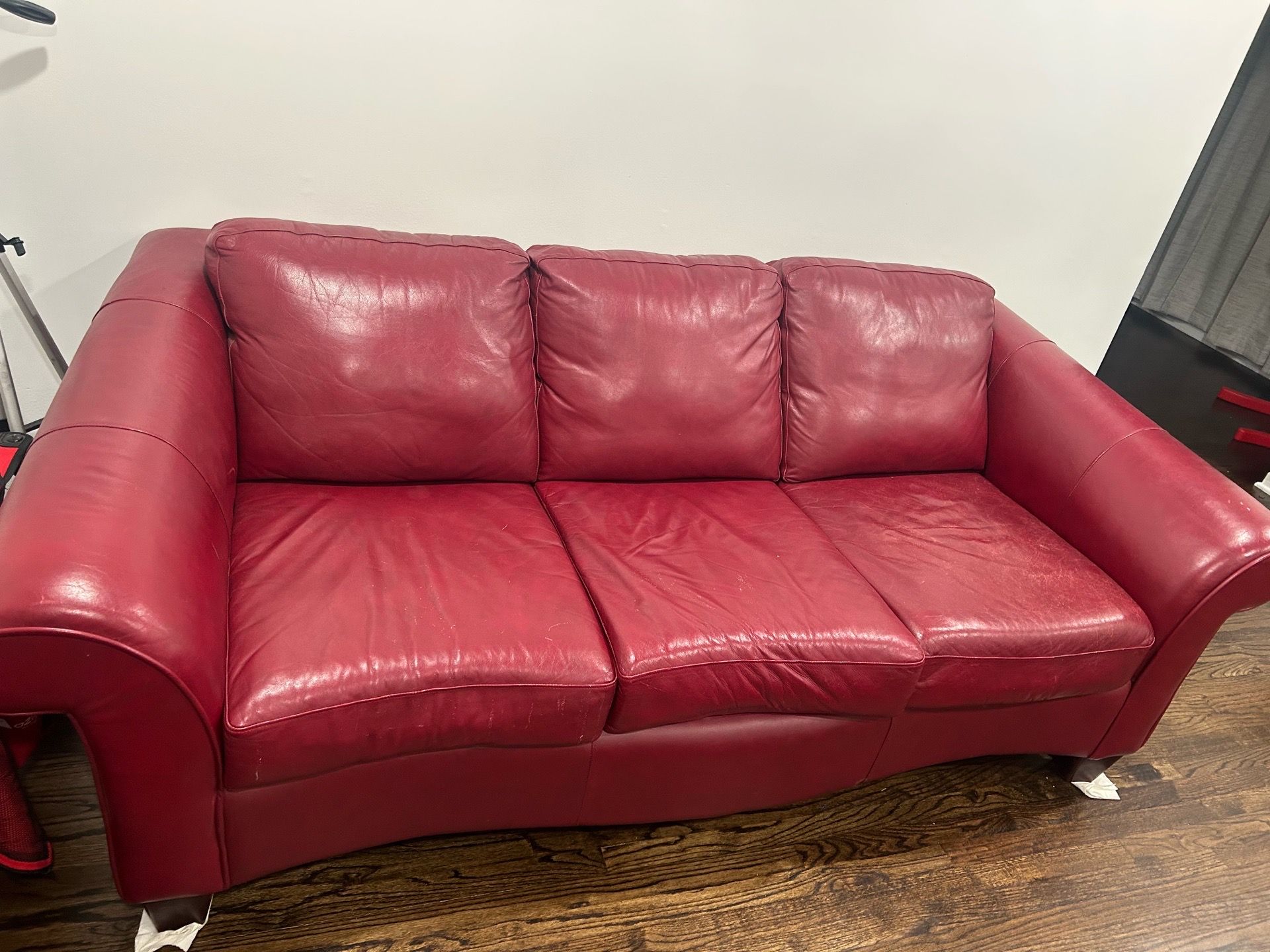 Red Leather Sofas