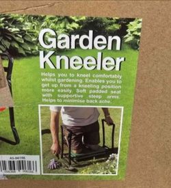 GARDEN KNEELER