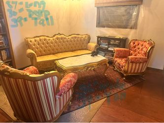 A Salon from Another Era
