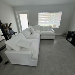 White Living Room Sectional Recliner