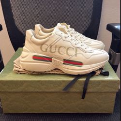 Gucci Authentic Sneakers, Men Size 7 & Women Size 8.5 