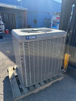 York 5 Ton Heat pump condenser