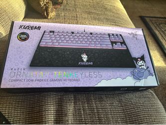Razer Ornata V3 Tenkeyless - Kuromi Edition Keyboard