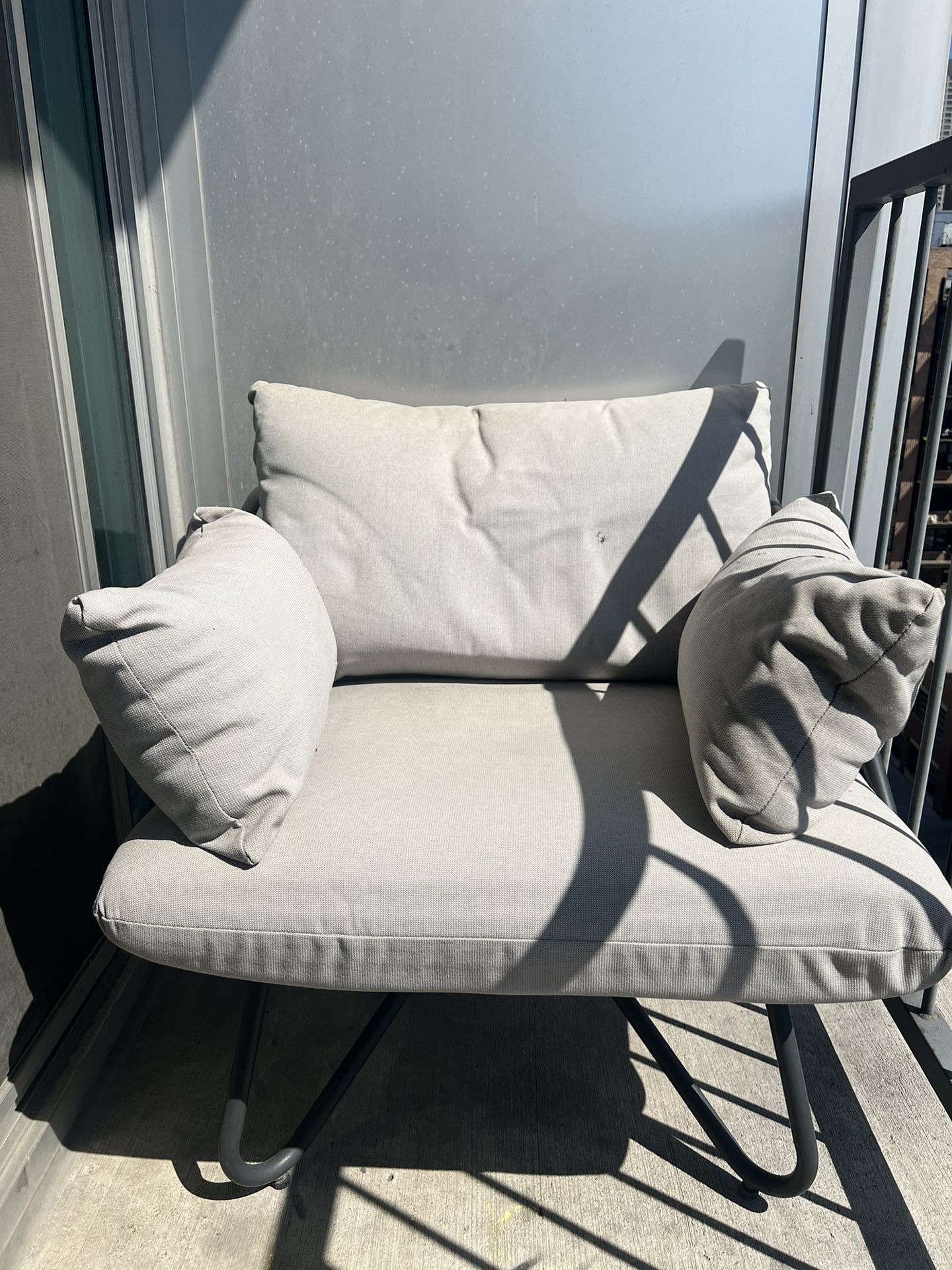 Teddi Patio Chairs with Cushions