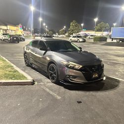 2017 Nissan Maxima