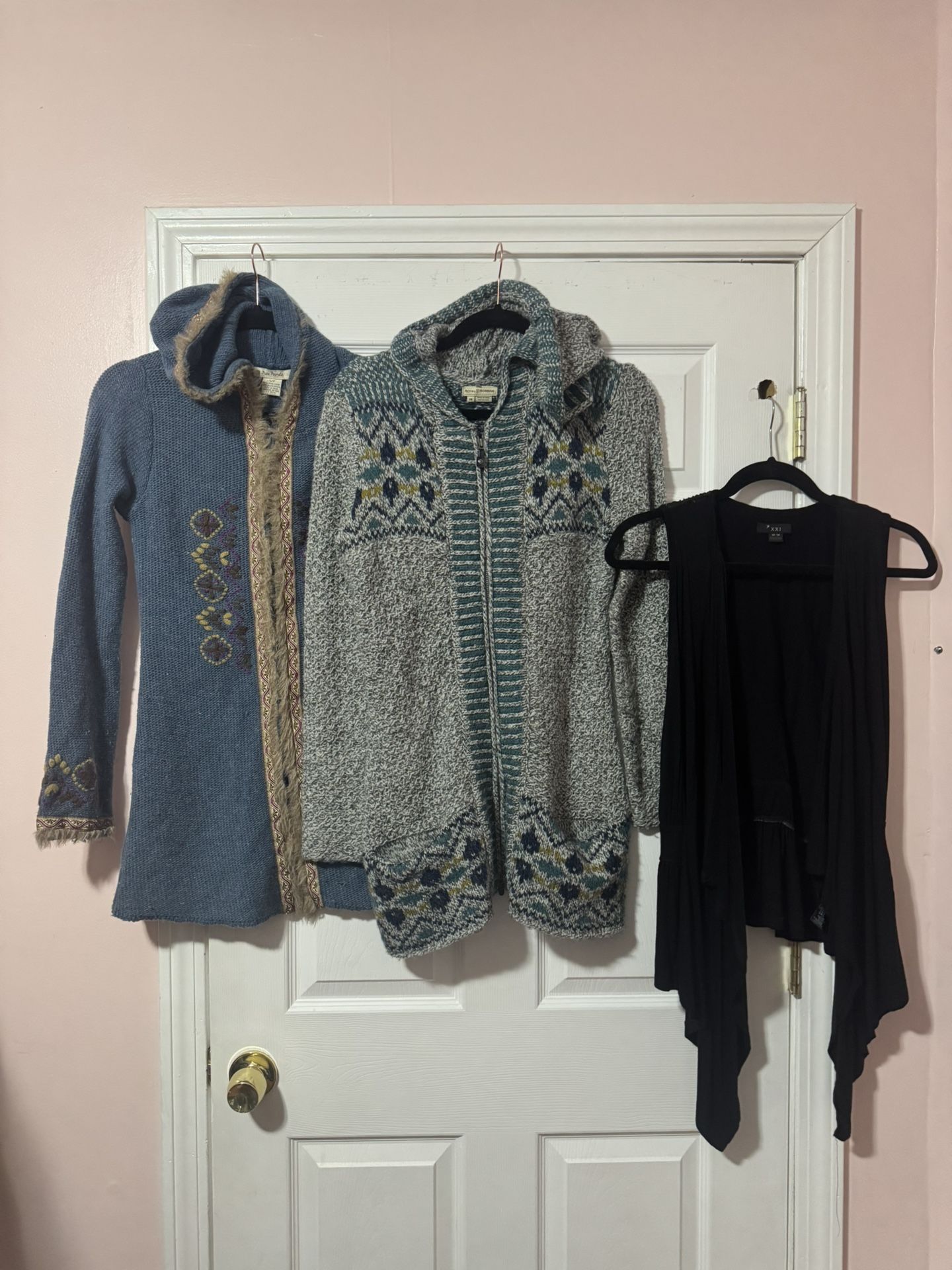 Size Small Or Medium Cardigan Sweater Vest Women’s Tops Clothing Clothes