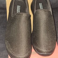 Skechers Womens Go Walk Joy Comfortable Casual Slip On Shoes - Mesh...Size 8