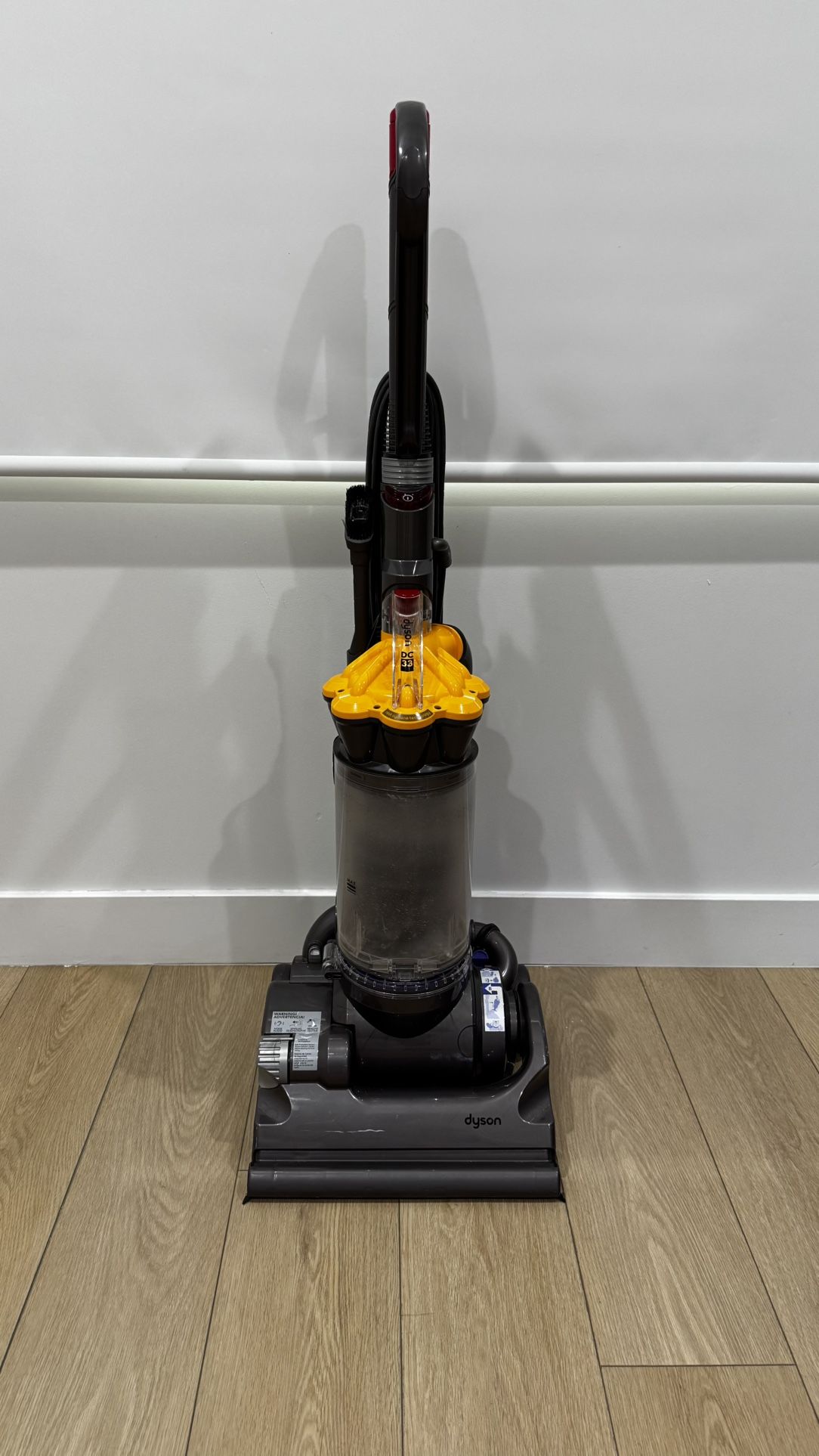 Dyson DC33 Vacuum - Good Condition