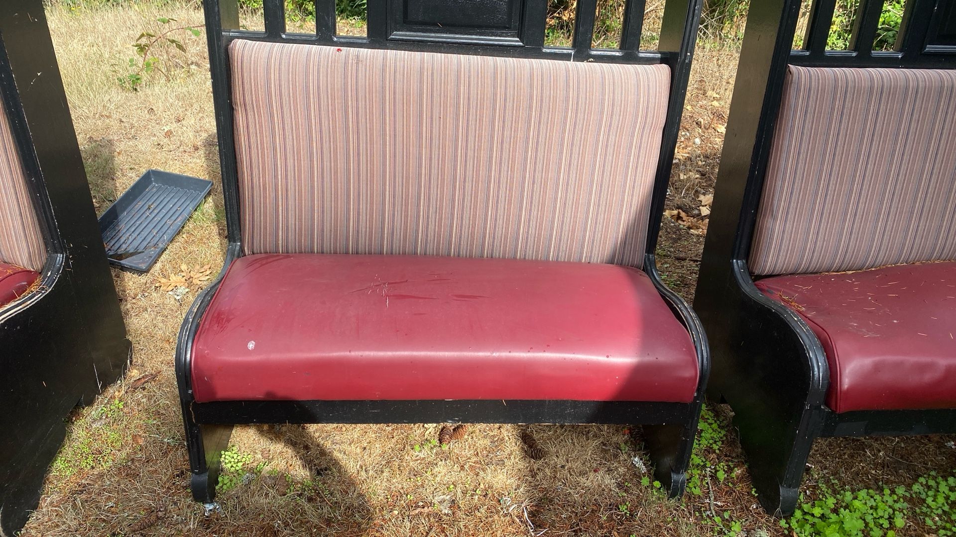 Restaurant Booth For Free