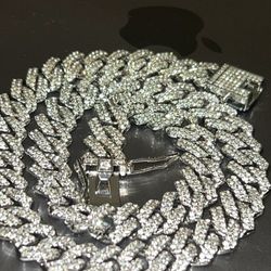 20" Silver Cuban Link  (READ DESCRIPTION)