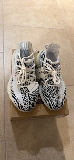 Yeezy 350 zebra