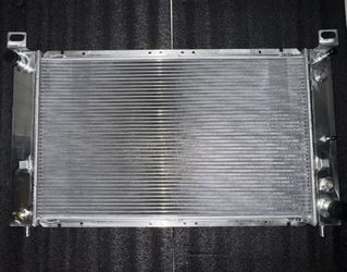 3 Row Aluminum Radiator 19'' H X 34'' W