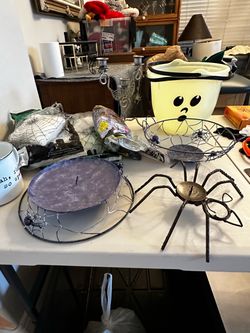 Halloween Tabletop Decor Set – Spooky Black Metal & Purple Accents Candle Holdrrs