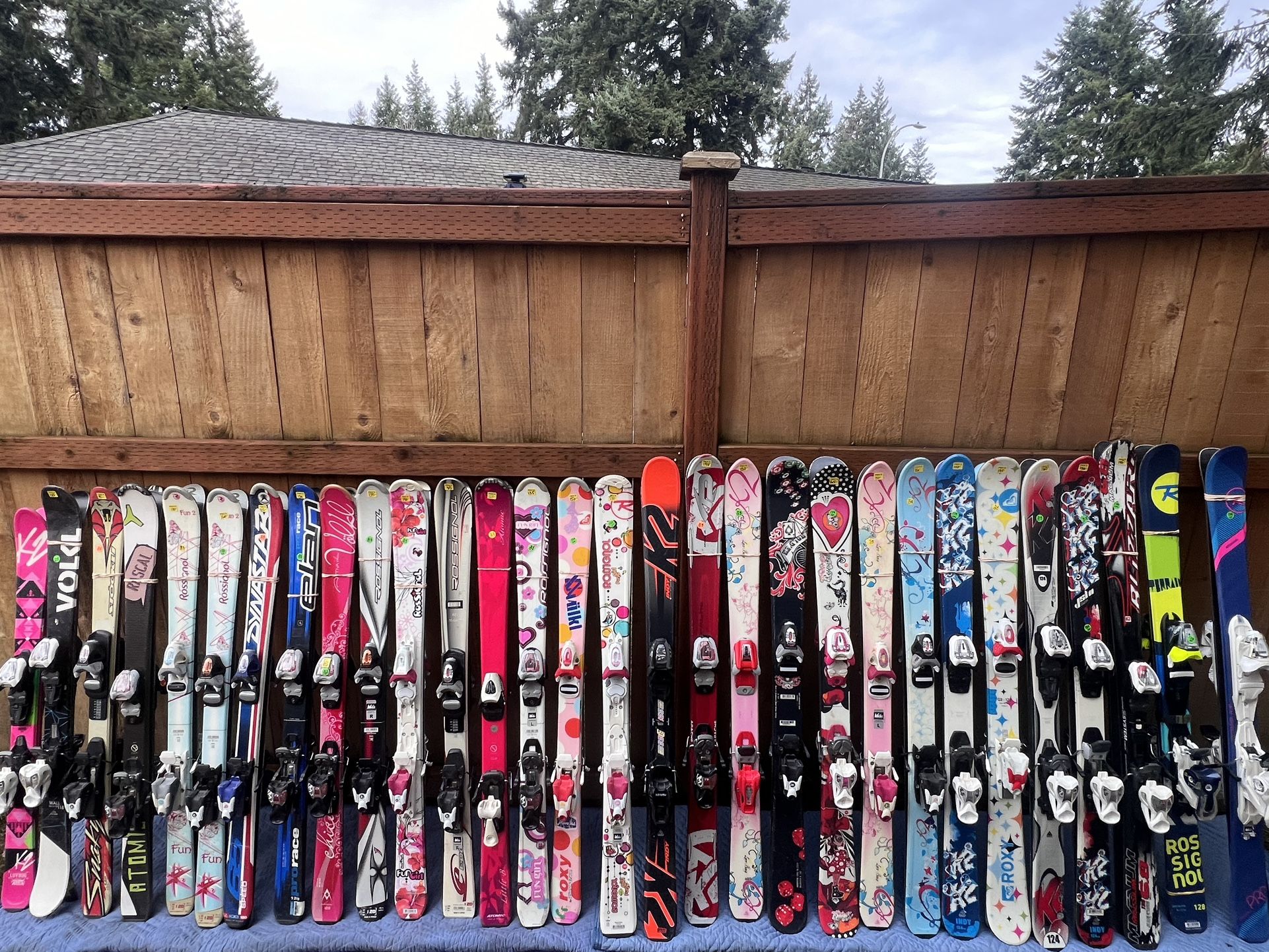 Wide Variety Ski’s At Maui ski And Golf