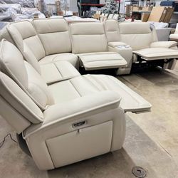 LH👉$49 Down Payment For Financing 👉 Double Deal Light Gray Leather Power Reclining Sectional Couch 