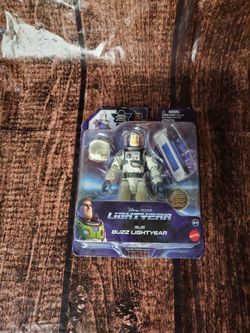 Disney Pixar Lightyear XL -01 Buzz Lightyear Action Figure 