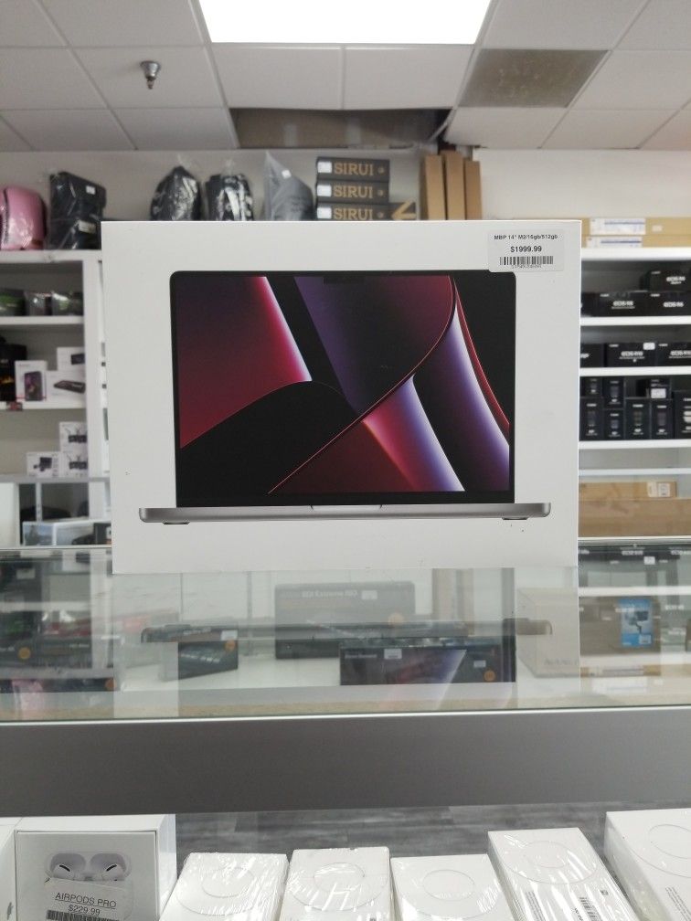 14" MacBook Pro M2/16GB/512GB