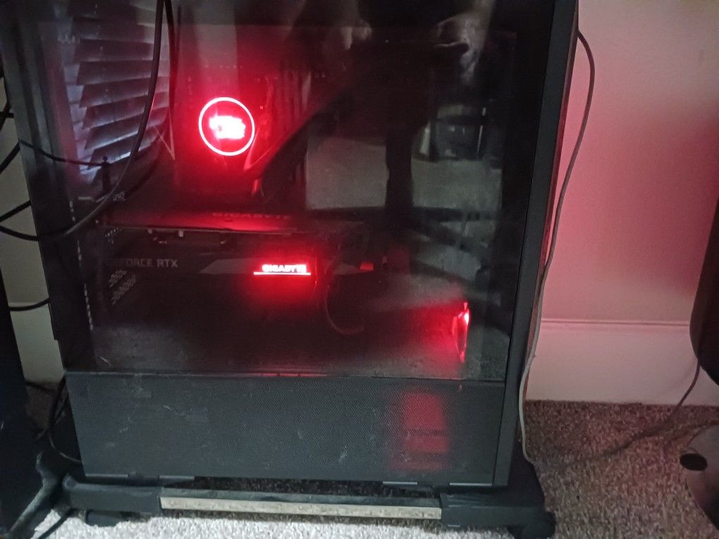 Tower PC With Keyboard Mouse And Headset