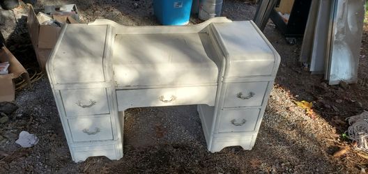 Vintage Vanity And Full Bed Frame