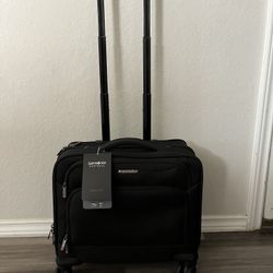 New Samsonite  Xenon 3.0 Laptop Luggage 