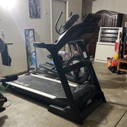 Sole F80 Treadmill 