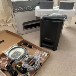 BOSE(R) 321 Series II DVD Home Entertainment System Graphite (pretty new) - Only $299