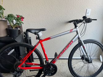 Schwinn hybryd bike.
