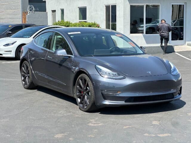 2020 Tesla Model 3