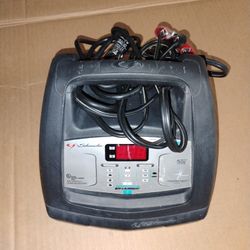 Large Battery Charger Car Boat Van Truck Golf Cart Gel AGM Deep Cycle Battery Charger 