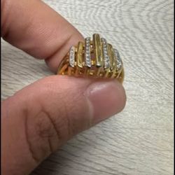 Vintage Gold-Tone Ribbed Band Ring