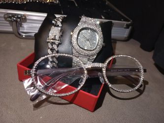 Watch 🔥 Bracelet 🔥 Glasses 🔥Imported✈️ Real Diamonds, but they’ve been produced in the Lab🔥Same VVS Clarity, Colorful Shine Thumbnail