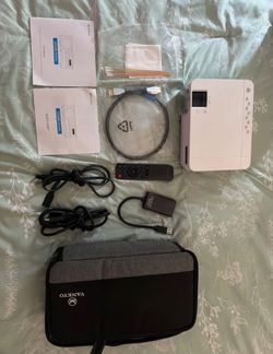 Vankyo - Leisure 470 Pro Native 1080P Wireless Single LCD Mini Projector - White