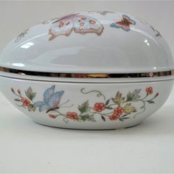 Avon Porcelain Egg $20