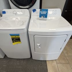 Frigidaire Washer And Gas Dryer 