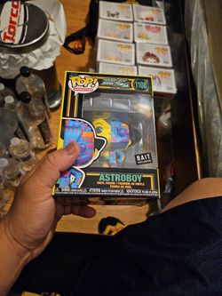Selling Bait Exclusive Astroboy Funko 1108