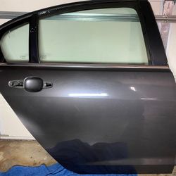 2008 2009 Pontiac G8  Passenger Rear Door