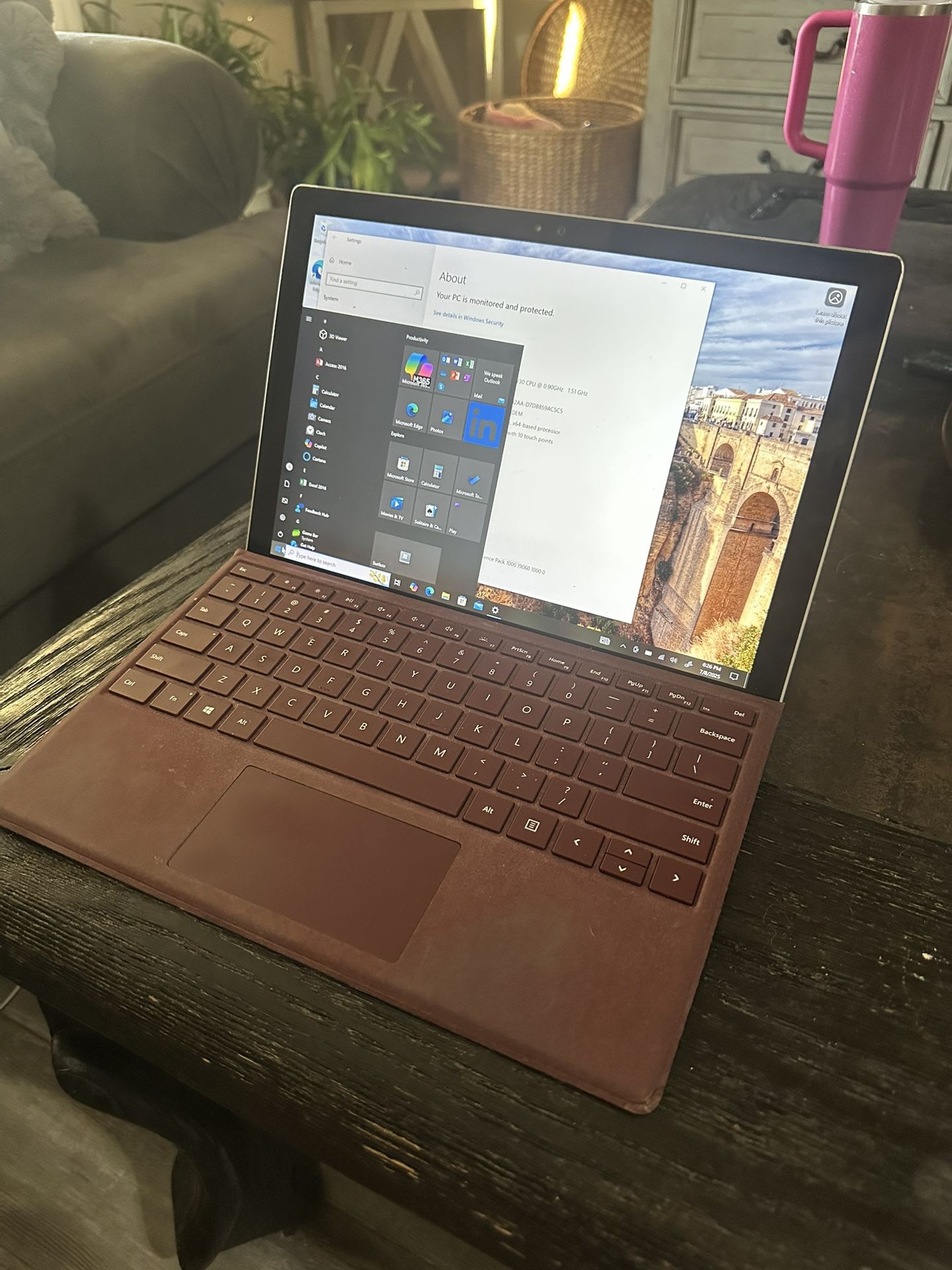 Microsoft Surface Pro 4