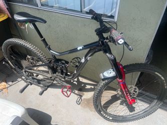 Rush Sale! 2021 Giant Trance X 3 29er Size M. Great beginner bike!