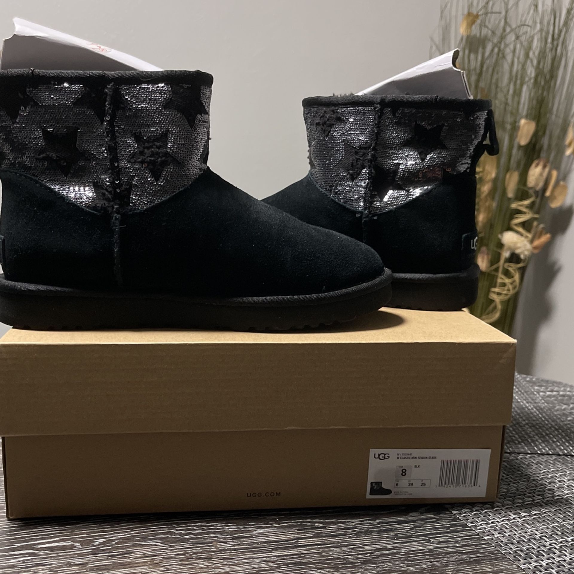 UGG SEQUENCE MINI BLACK