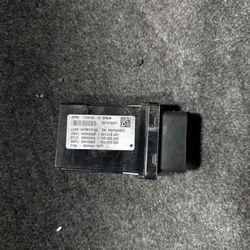 BMW S1000RR K67 ECM CDI 18-24 OEM ECU COMPUTER LIGHT CONTROL MODULE