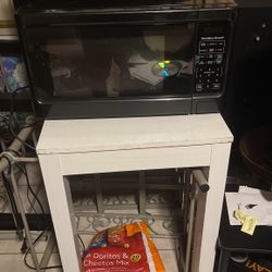 One Microwave  Hamilton Beach Medium Sizes 